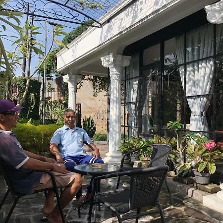 Argya Guesthouse Yogyakarta Exterior foto
