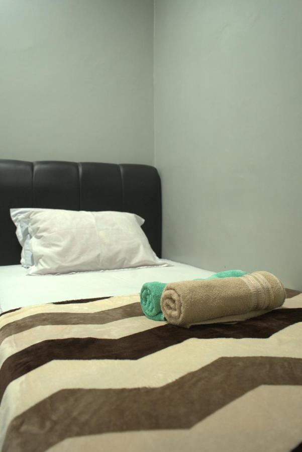 Argya Guesthouse Yogyakarta Exterior foto